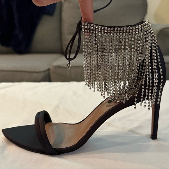 BCBGMAXAZRIA Dawn Fringe Pointed Toe Heel Sandal Black Jeweled Fringe NEW Sz 8 - Picture 3 of 9